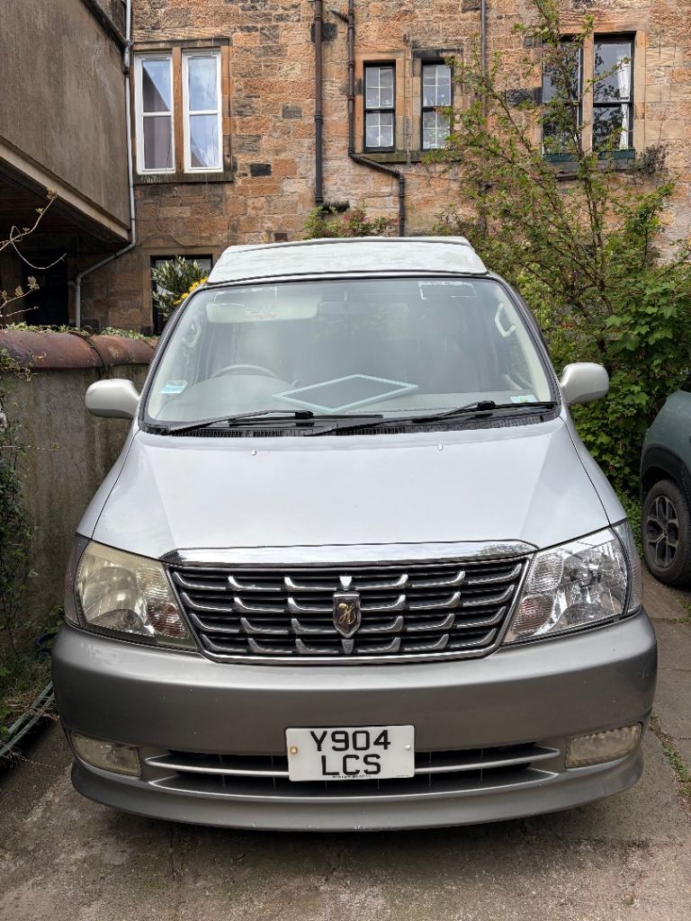Toyota Grand Hiace campervan 2001
