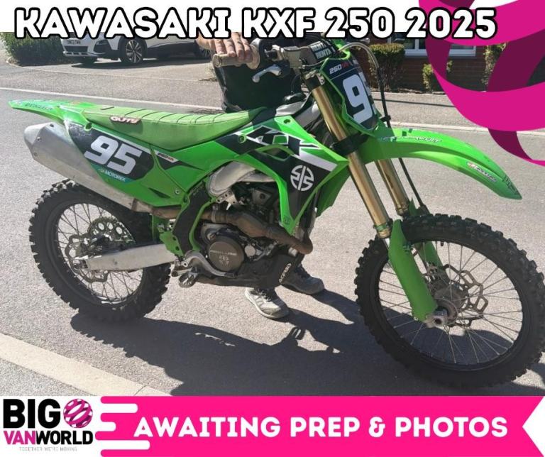 Kawasaki KXF 250 2025 - 62 Hrs - Stock 