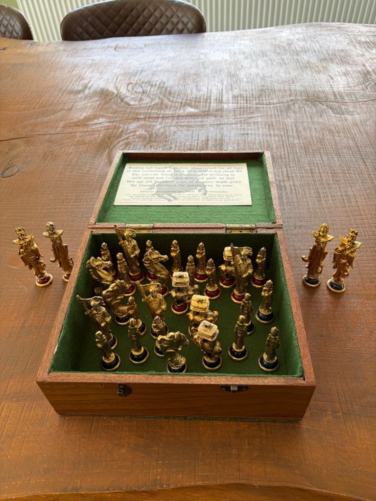 Chess set traditional 
