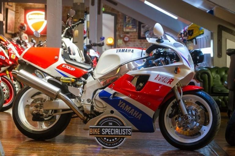 Yamaha FZR750R *OW-01 - Stunning Example*