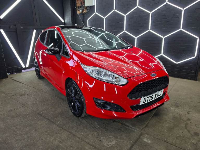 FORD FIESTA - ZETEC S - SERVICE HISORY - NEW BELT - 12 MONTHS M.O.T - NEW CLUTCH - TAX 20 A YEAR