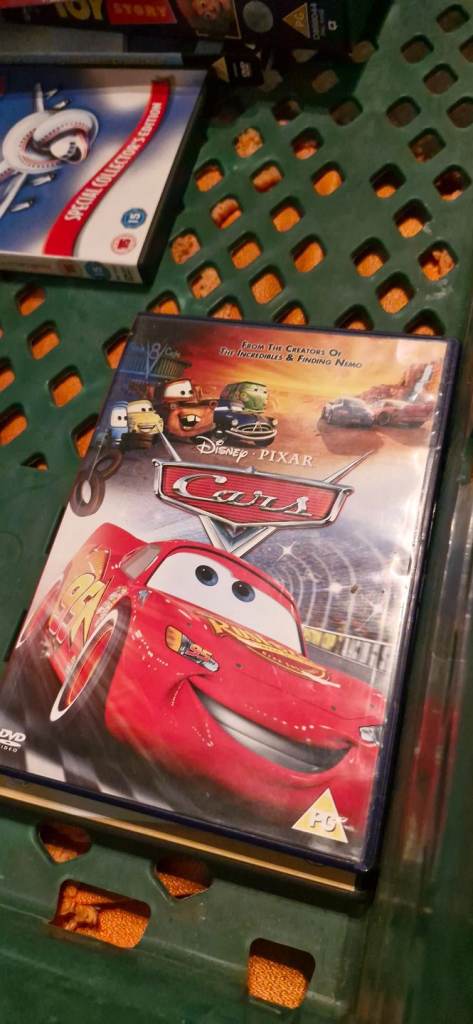 Dvd disney Cars