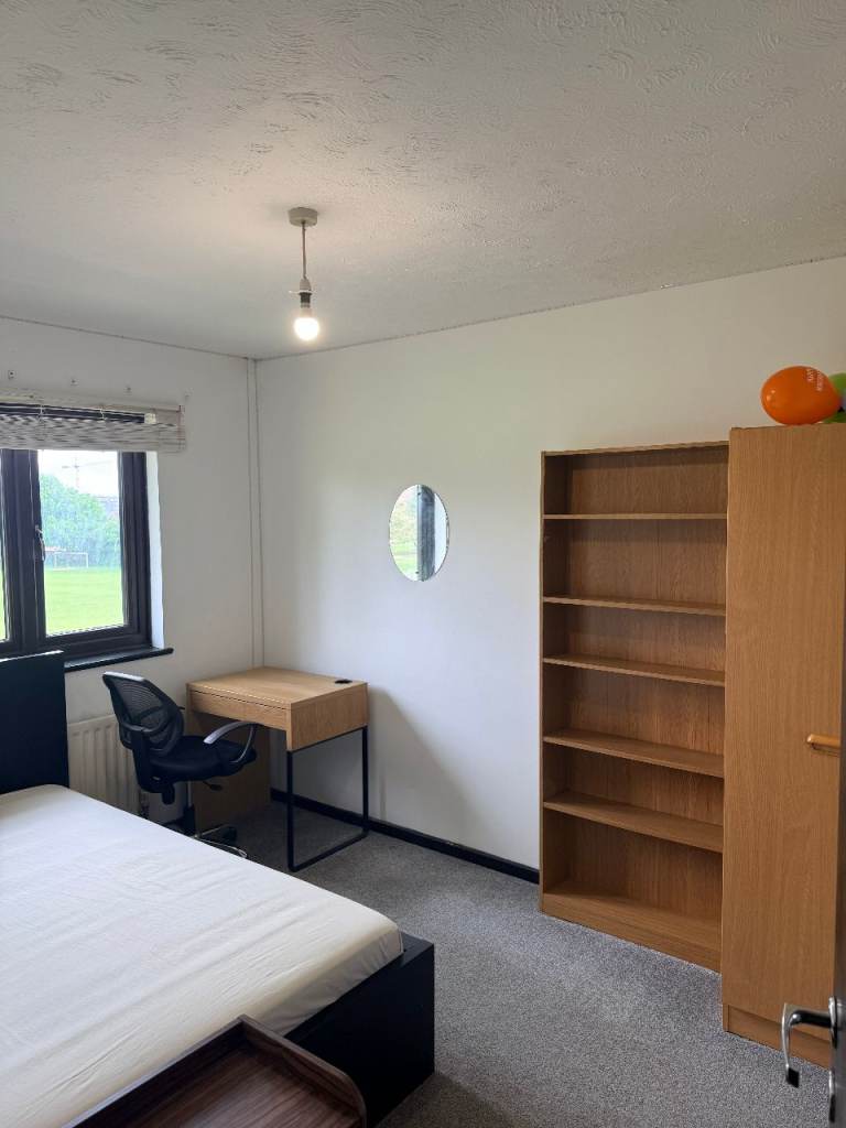 Nice Double room in North London - Cheshunt