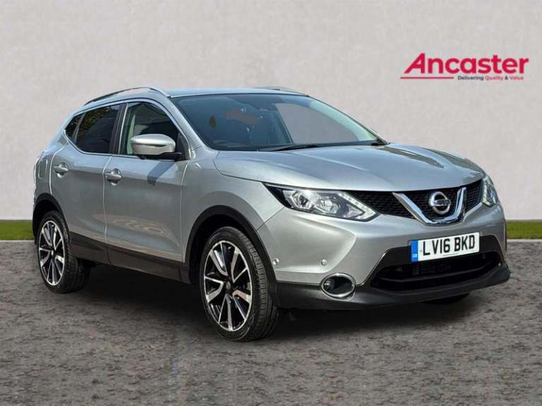 2016 Nissan Qashqai 1.2 DiG-T Tekna 5dr Xtronic Automatic Hatchback Petrol Automatic