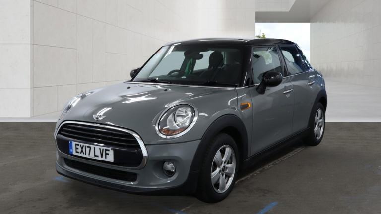 MINI HATCH 1.5 5-Door Hatch Cooper D 2017
