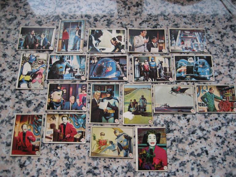 VINTAGE - Topps BATMAN Batt Laffs Cards In Very Good Condition x 20 c1966