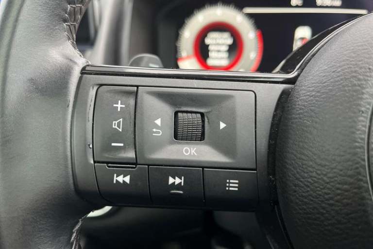 2023 Nissan Qashqai 1.3 DiG-T MH 158 N-Connecta 5dr Xtronic Semi-Auto Hatchback Petrol Manual