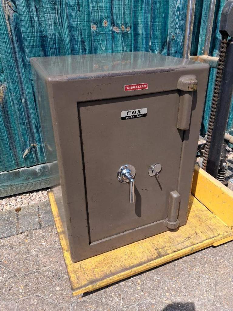 Cox Gibraltar Safe