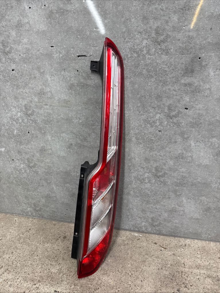 Ford Transit Custom Mk8 Right Rear Taillight Lamp BK2113404AJ   2018 -2022