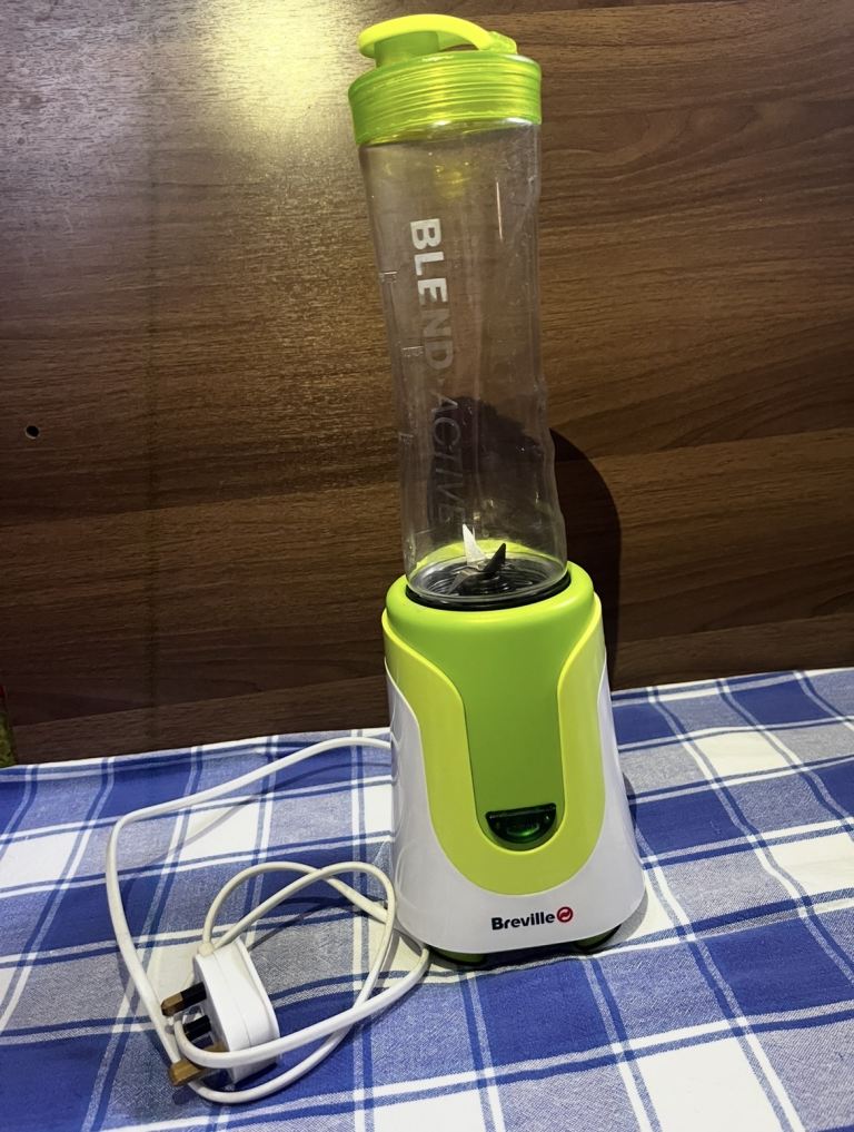 Breville Blend Active Personal Blender-Smoothie Maker with Portable Blending Bottle 600 Green