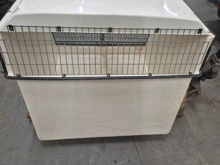 Dog box