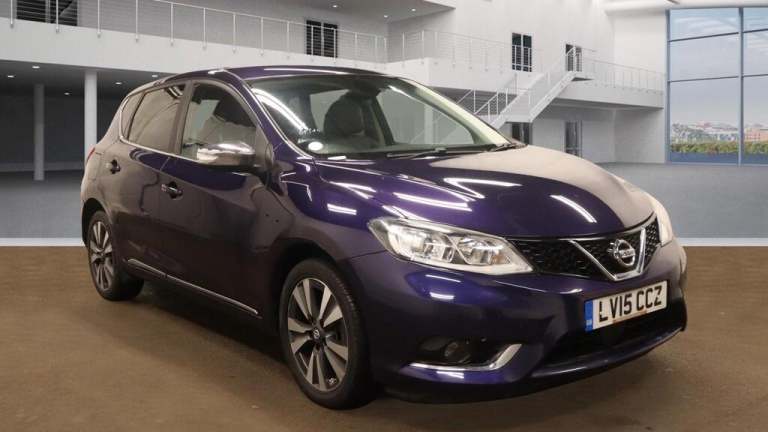 2015 Nissan Pulsar 1.2 DiG-T Tekna 5dr Xtronic HATCHBACK PETROL Automatic