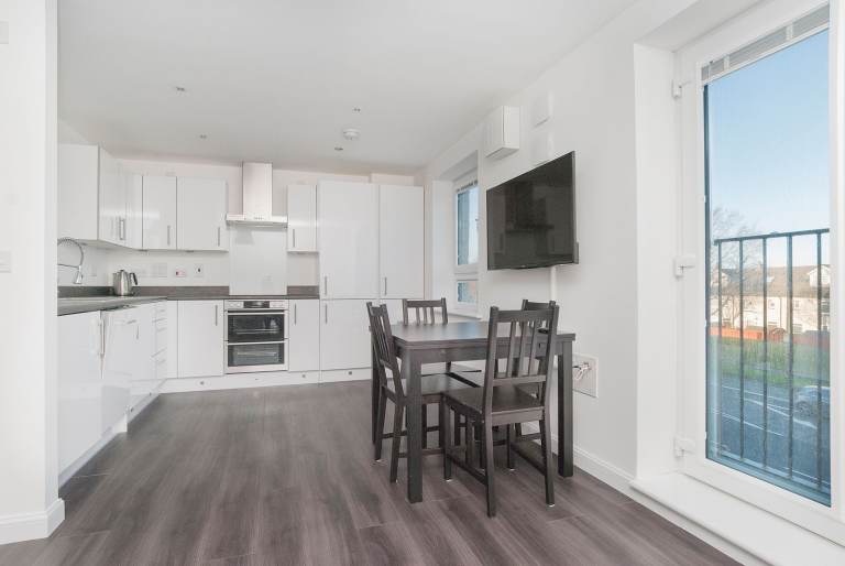 Stylish, 2-bedroom flat with open-plan lounge/kitchen/diner in South Gyle – available soon