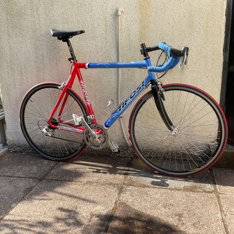 Tifosi Road Bike – Red and Blue, Good Condition