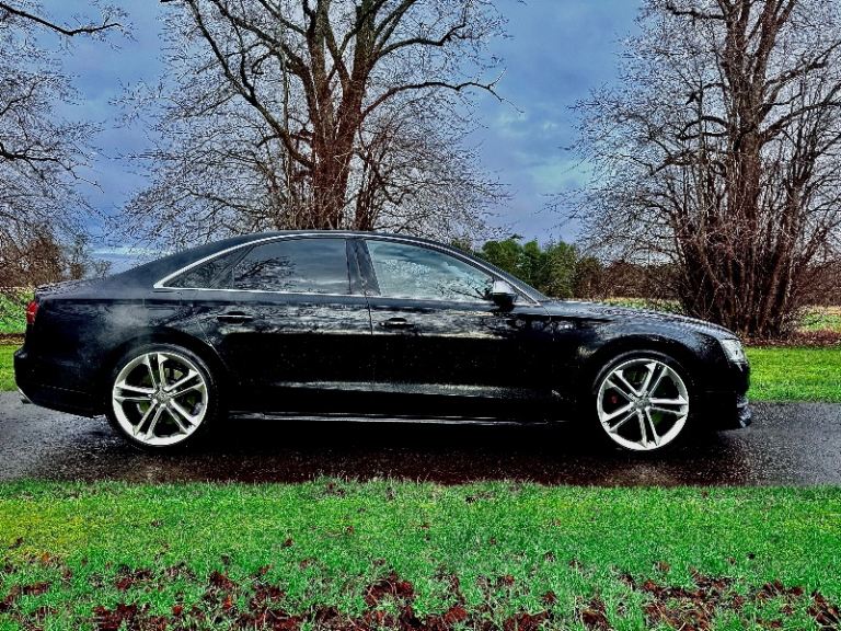 Audi s8 rs6 m5 s class rs3 m3 