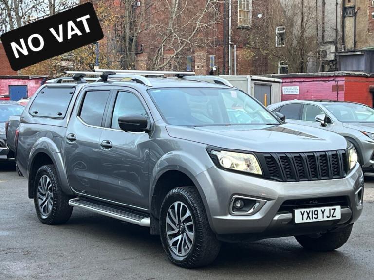 2019 Nissan Navara 2.3 dCi Tekna Pickup Double Cab 4dr Diesel Auto 4WD Euro 6