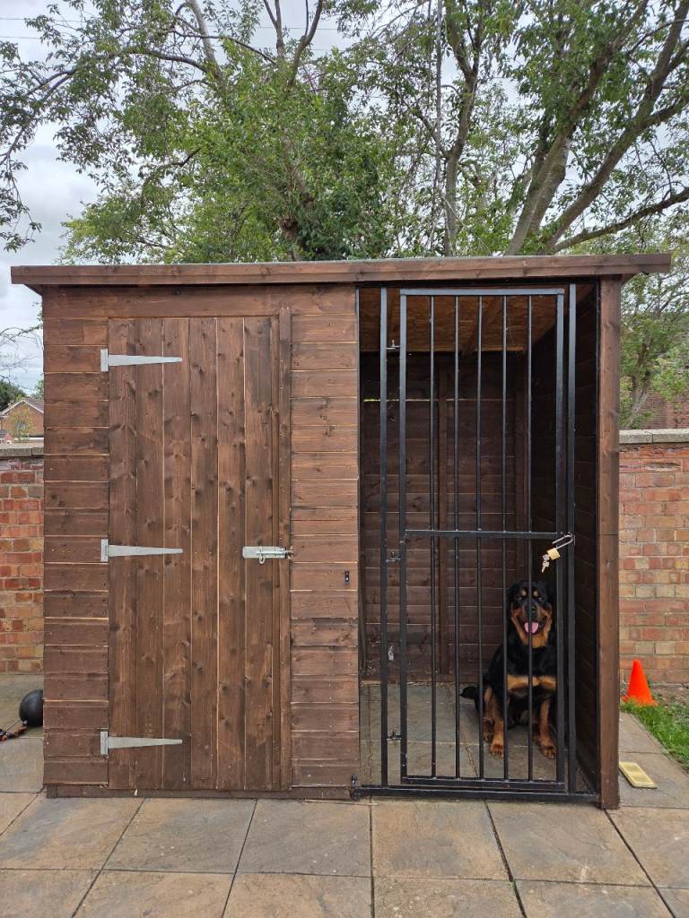 Dog Kennel 