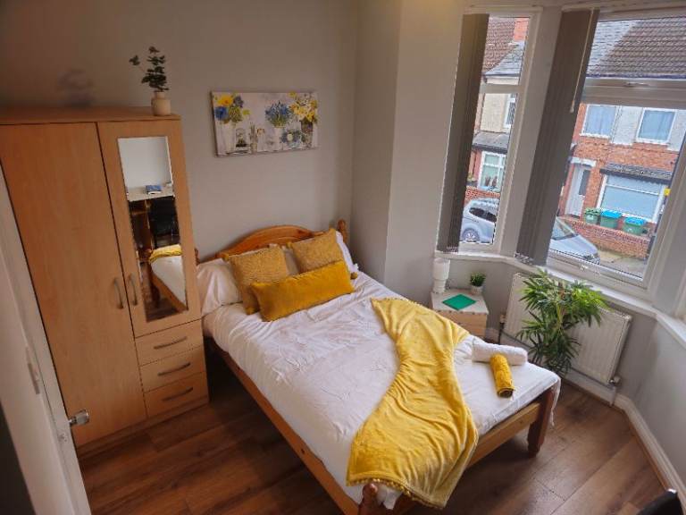 EN SUITE ROOMS IN COVENTRY CITY CENTRE