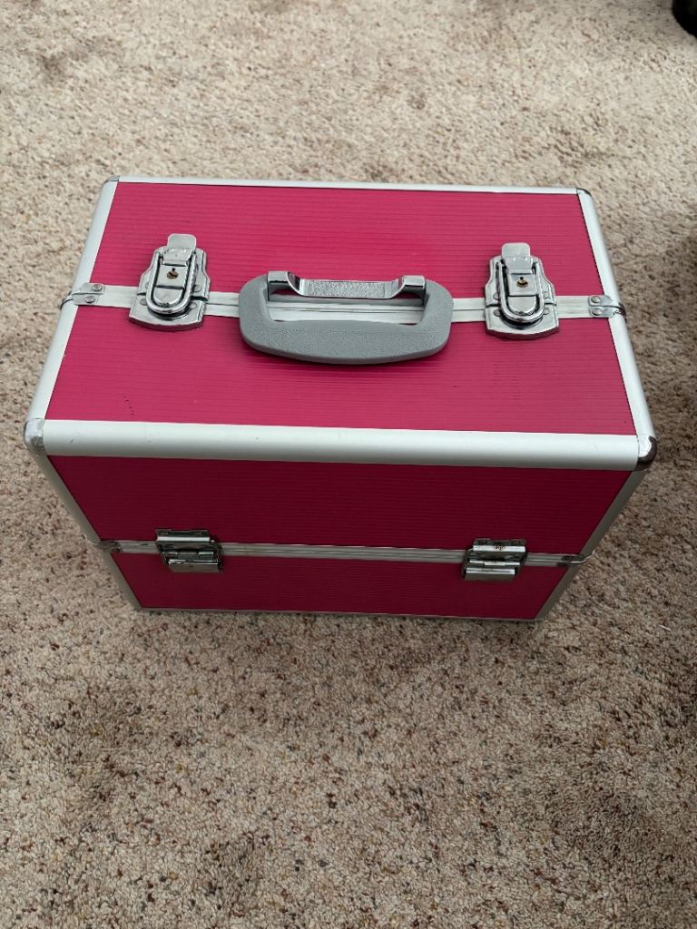 Pink Make-Up Vanity Case