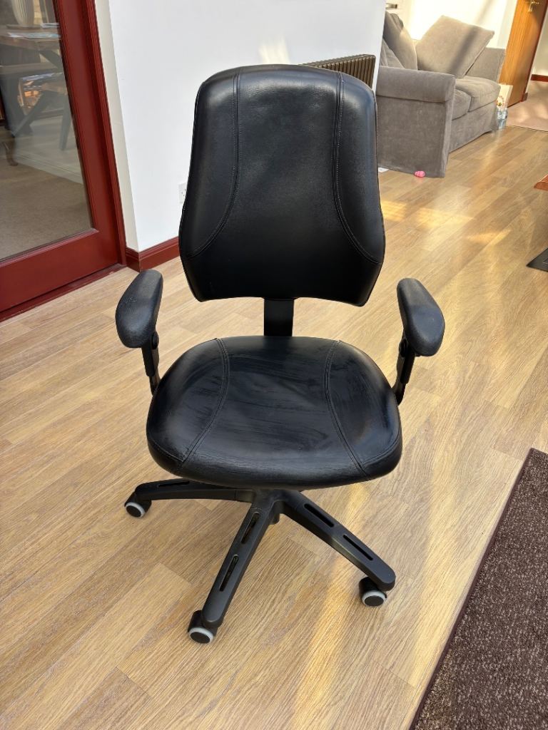 Office computer swivel chair