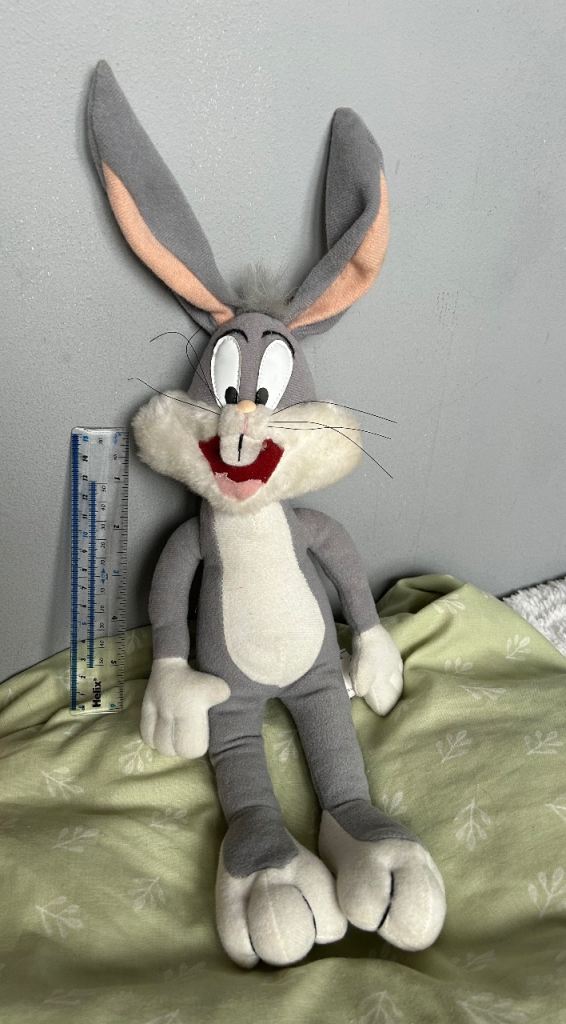 Looney Tunes Bugs bunny plush toy