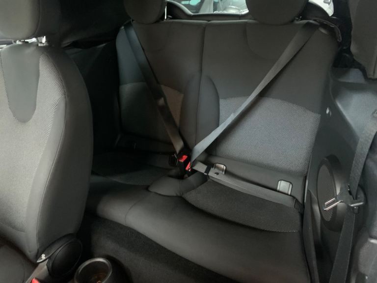 MINI Convertible 1.6 One Convertible 2dr Petrol Manual Euro 5 (98 ps)