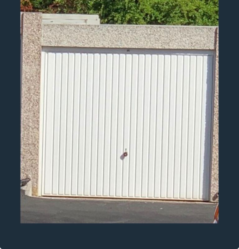 Secure Single Garages to Rent – Dormans Close (Near Northwood Station)