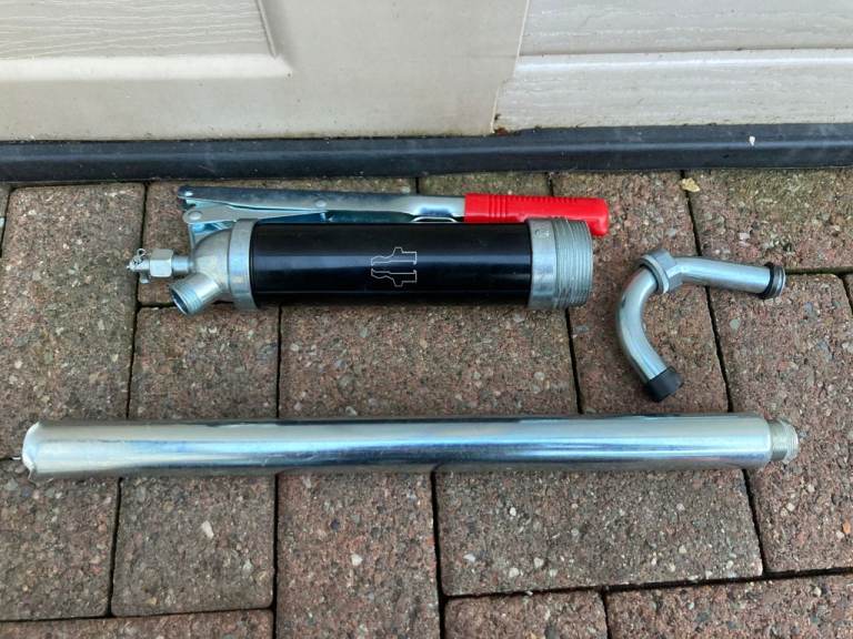 PUMP Side Lever Barrel Pump NEW Still in Box 
