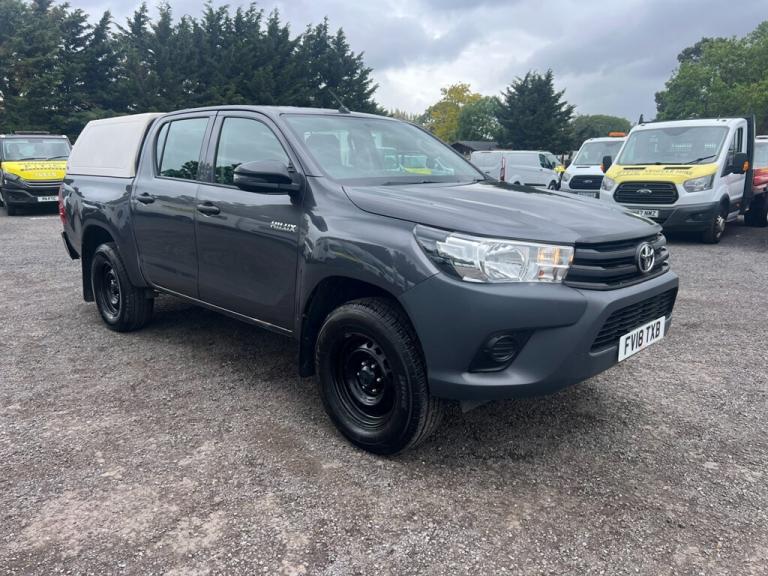 2018 Toyota Hilux ACTIVE 4WD D-4D DCB Pick Up Diesel Manual