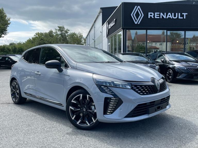 2025 Renault Clio 1.0 TCe 90 Evolution 5dr Hatchback Petrol Manual