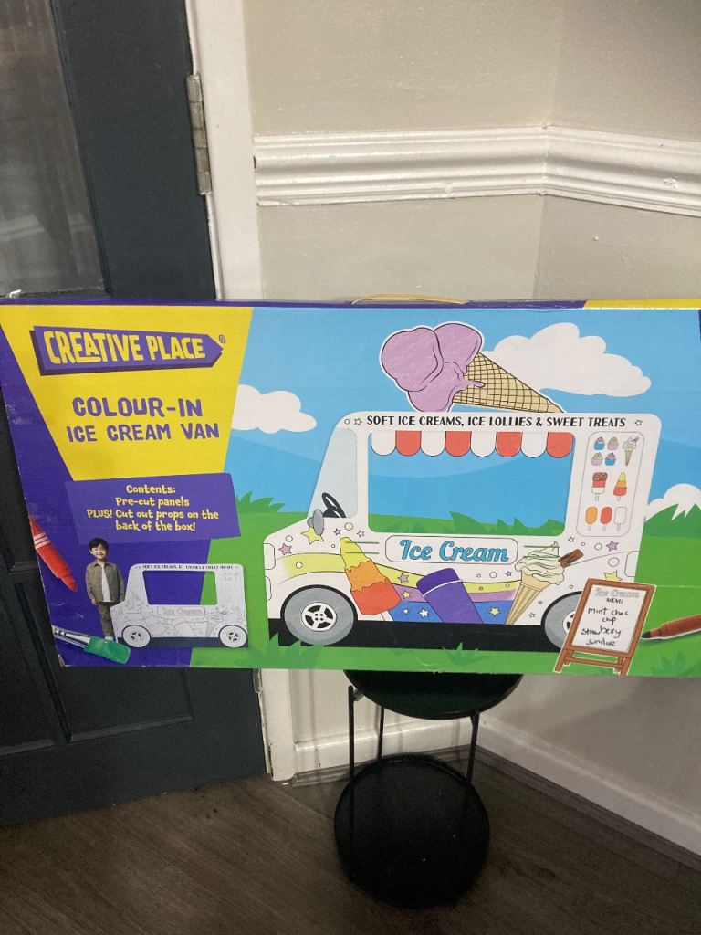 Creative Place Colour-In Ice Cream Van – Brand New