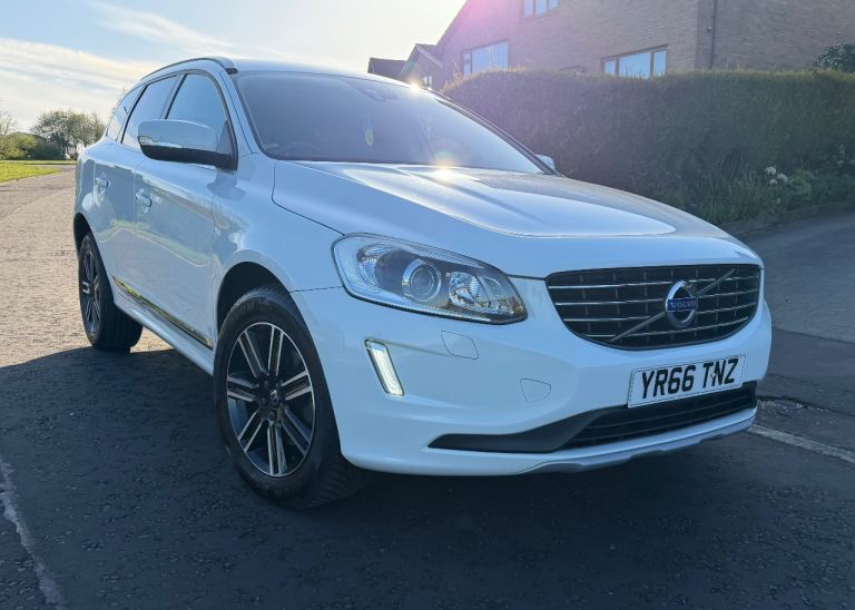 Volvo, XC60, Estate, 2016, Semi-Auto, 2400 (cc), 5 doors