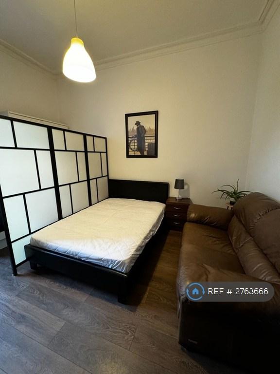 1 bedroom in Sauchiehall Street, Glasgow, G2 (#2763666)