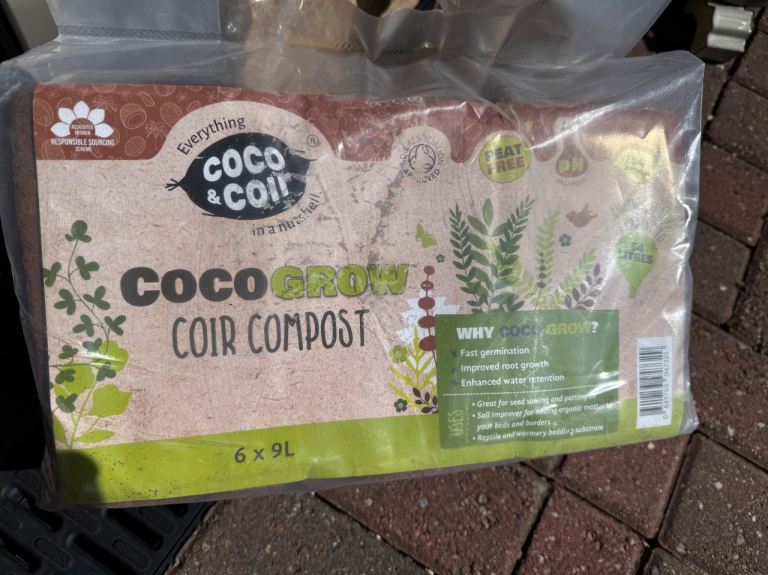 Coco grow coir compost