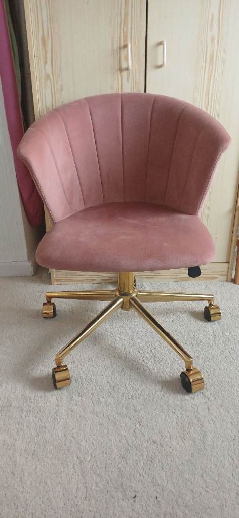 Children's chairs good condition...........