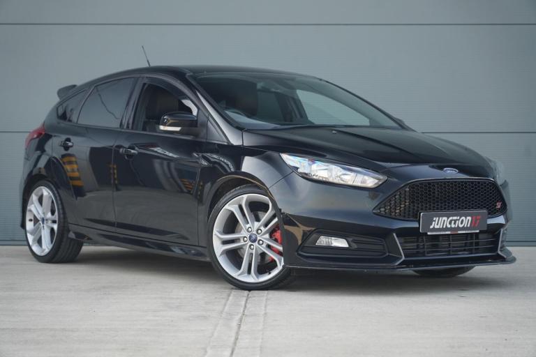 2016 Ford Focus 2.0T EcoBoost ST-2 Euro 6 (s/s) 5dr HATCHBACK Petrol Manual