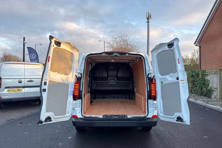 2025 Volkswagen Transporter 2.0 TDI 110 Commerce Plus Van Van DIESEL Manual