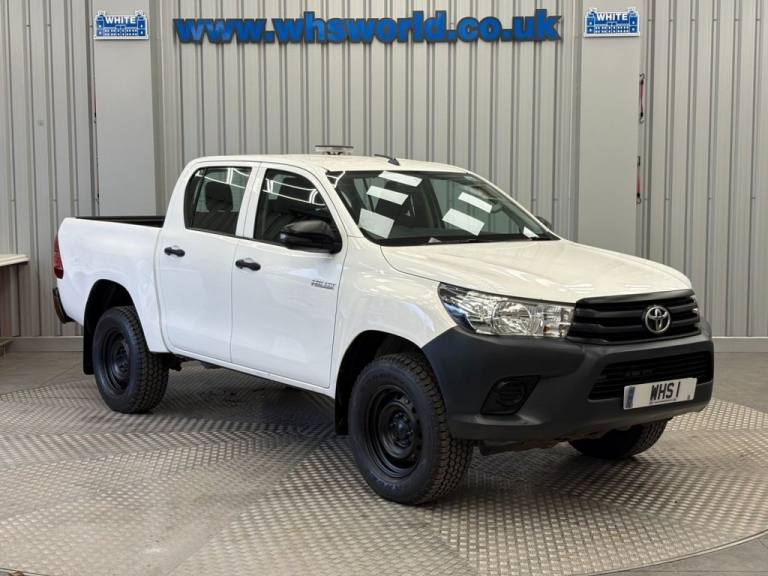 2019 Toyota Hilux 2.4 D-4D 150 BHP ACTIVE D/CAB PICKUP 4WD MANUAL (EURO 6) PICK UP Diesel Manual