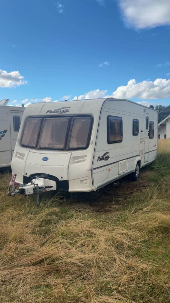 2006 5 berth bailey pageant caravan 
