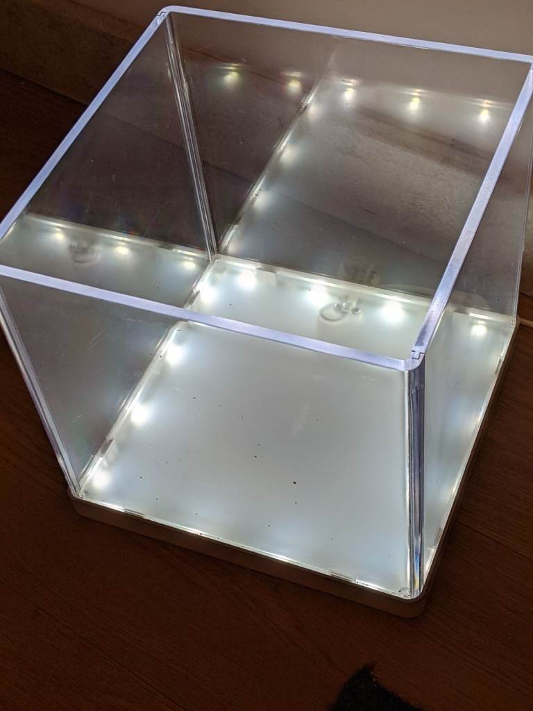 2 x Ikea electric display light boxes one lightly used one still boxed 24x24x24cm