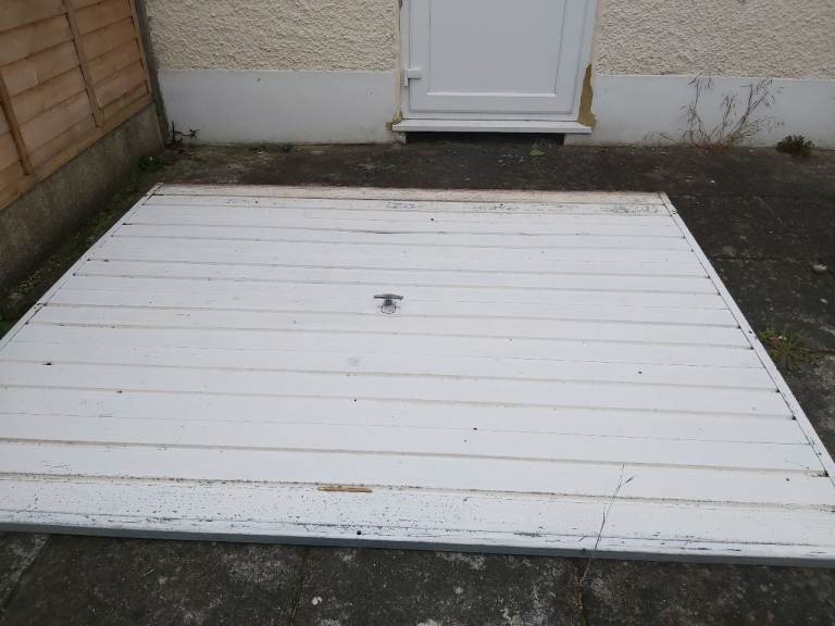 Garage door