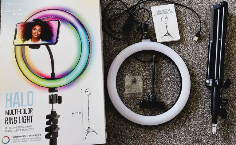  Ring light with tripod 