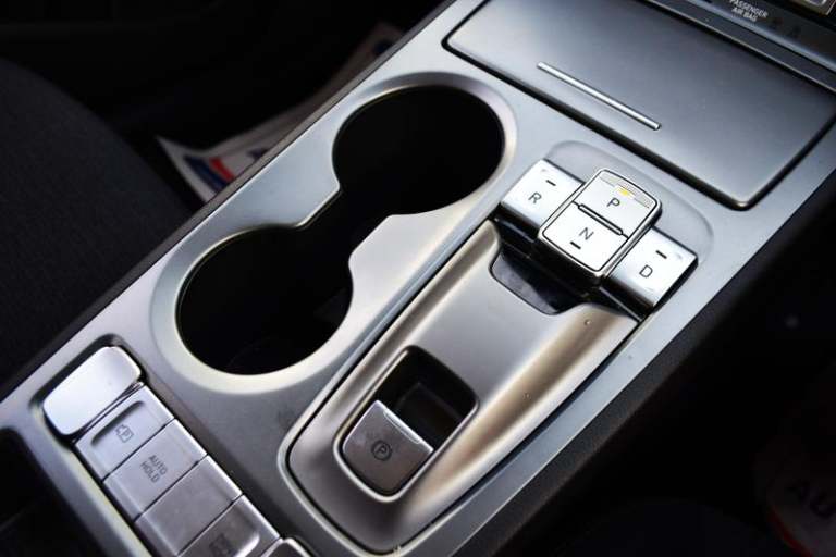 2022 Hyundai KONA 100kW SE Connect 39kWh 5dr Auto HATCHBACK ELECTRIC Automatic