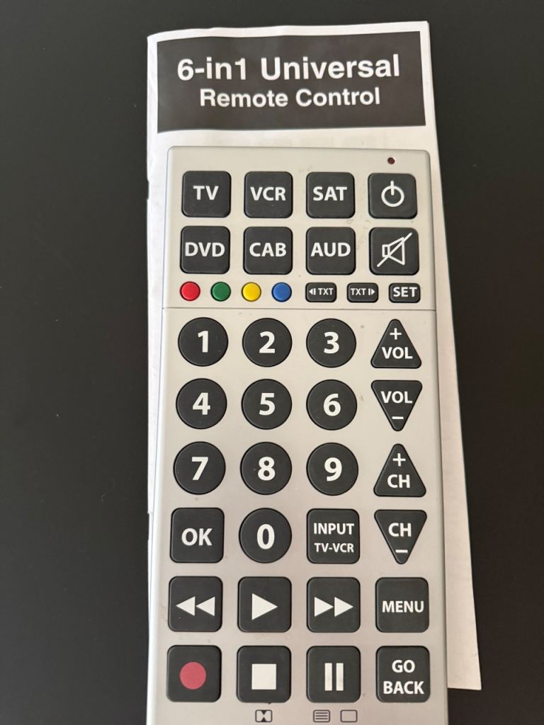 6-in-1 Universal Remote Control – Like New