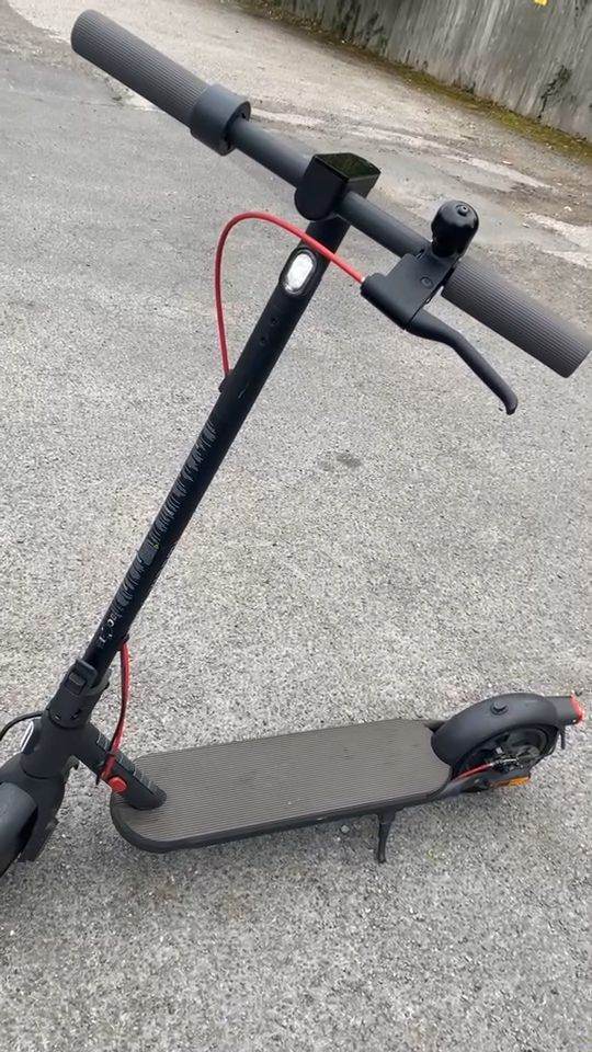 Xiaomi Electric Scooter 4 (Long Range) - Low Mileage - Prestine Condition