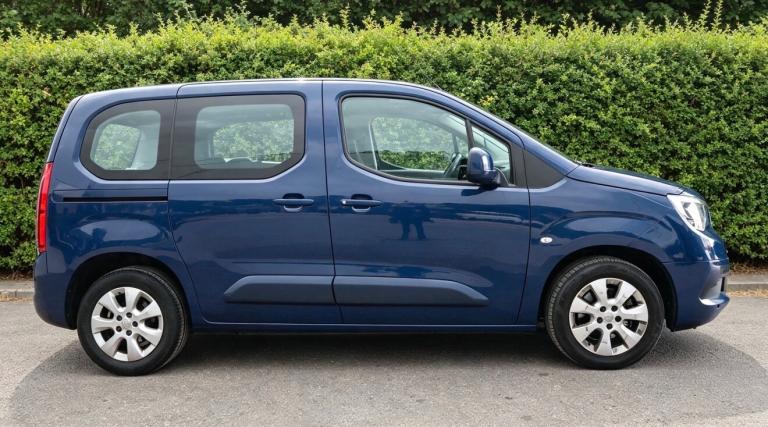 2019 Vauxhall Combo Life 1.5 Turbo D 130 Energy 5dr Auto MPV Diesel Automatic