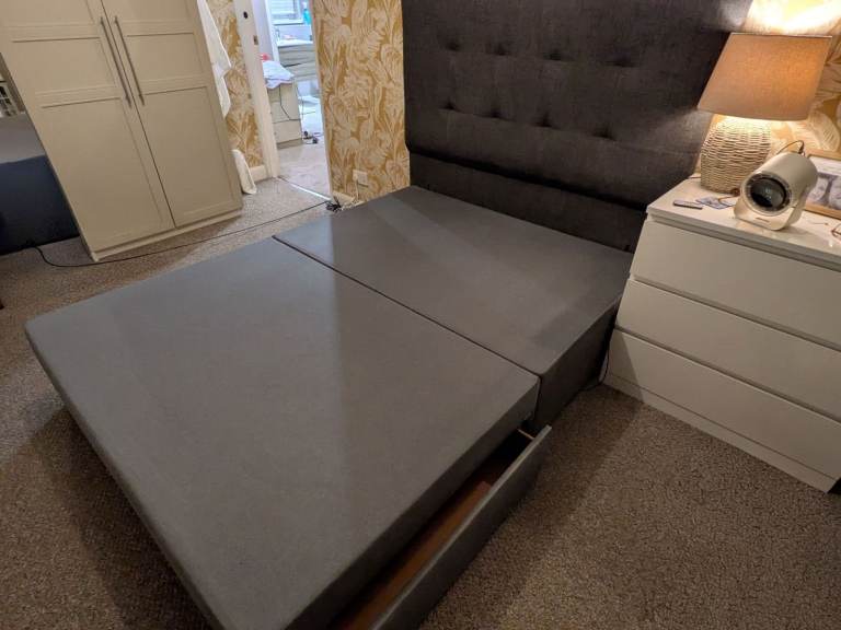King-size Bed Frame with Storage Drawers – Grey Fabric