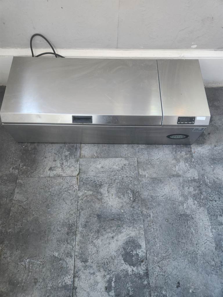 Foster salad machine