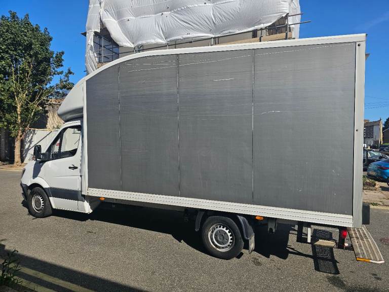 CHEAP £3890,Mercedes 65 PLATE LUTON JUMBOO VAN,MOT 01 YR, PERFACT REMOVALS VAN USING EVERY DAY )
