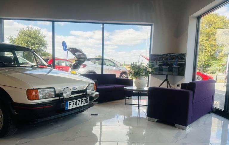 2015 65 FORD C-MAX 1.6 TI-VCT ZETEC MPV 5DR PETROL MANUAL EURO 6 (125 PS)